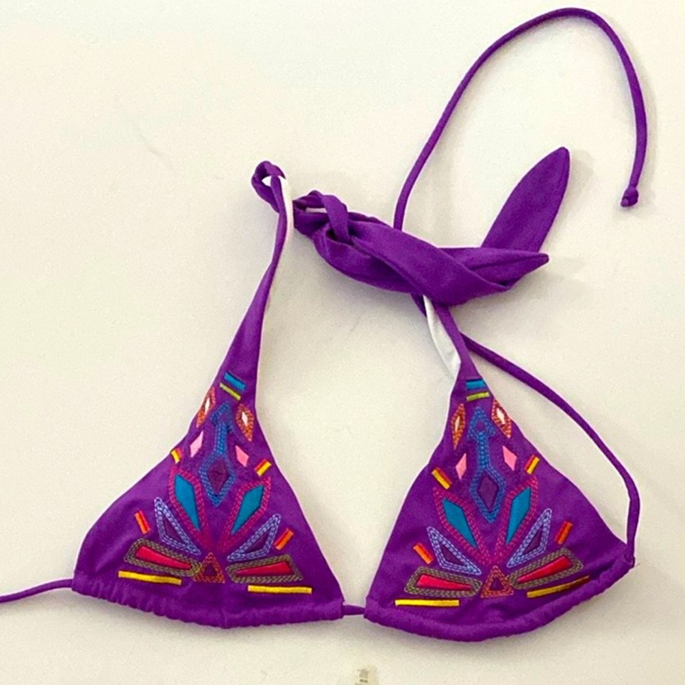 Victoria's Secret Women’s Swim embroidered purple bikini top size Small - Picture 7 of 7